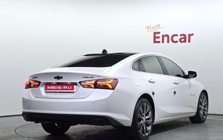 Chevrolet Malibu IX, 2022 год, 1 500 000 рублей, 3 фотография