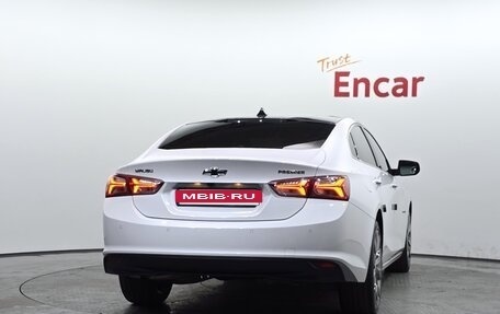 Chevrolet Malibu IX, 2022 год, 1 500 000 рублей, 7 фотография