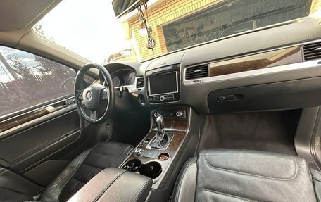 Volkswagen Touareg III, 2012 год, 1 850 000 рублей, 15 фотография