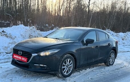 Mazda 3, 2017 год, 1 650 000 рублей, 2 фотография