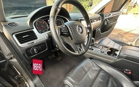 Volkswagen Touareg III, 2012 год, 1 850 000 рублей, 14 фотография