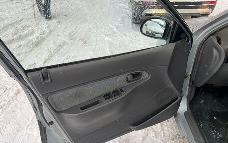 KIA Avella, 1997 год, 175 000 рублей, 10 фотография