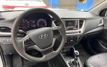 Hyundai Solaris II рестайлинг, 2019 год, 660 000 рублей, 6 фотография