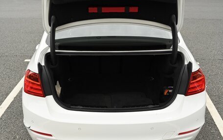 BMW 3 серия, 2013 год, 1 790 000 рублей, 18 фотография