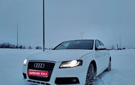 Audi A4, 2010 год, 900 000 рублей, 1 фотография