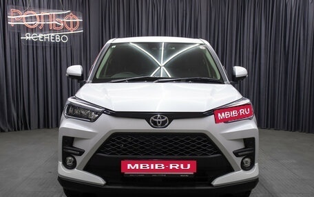 Toyota Raize I, 2020 год, 1 498 000 рублей, 2 фотография