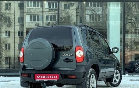 Chevrolet Niva I рестайлинг, 2018 год, 774 000 рублей, 5 фотография