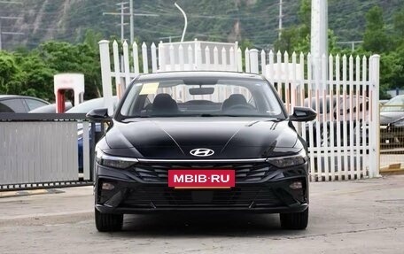 Hyundai Elantra, 2026 год, 1 555 000 рублей, 2 фотография