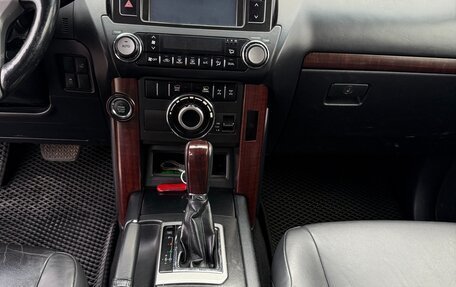 Toyota Land Cruiser Prado 150 рестайлинг 2, 2013 год, 2 950 000 рублей, 7 фотография