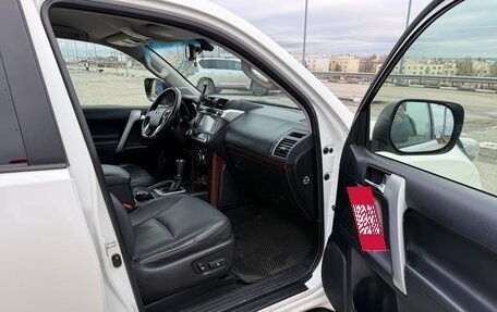 Toyota Land Cruiser Prado 150 рестайлинг 2, 2013 год, 2 950 000 рублей, 6 фотография