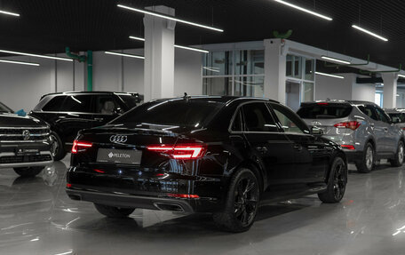 Audi A4, 2019 год, 2 860 000 рублей, 5 фотография