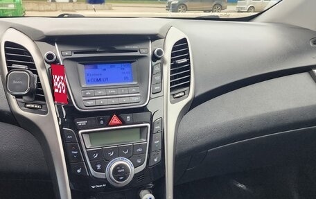 Hyundai i30 II рестайлинг, 2013 год, 1 080 000 рублей, 13 фотография