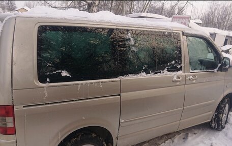 Volkswagen Multivan T5, 2003 год, 800 000 рублей, 3 фотография