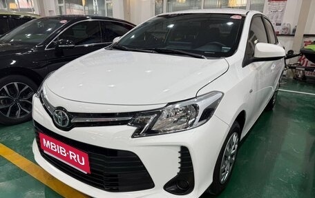 Toyota Vios III, 2022 год, 1 150 000 рублей, 1 фотография