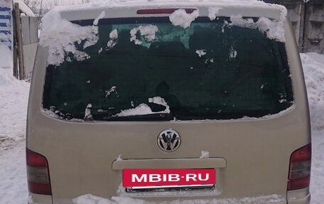 Volkswagen Multivan T5, 2003 год, 800 000 рублей, 10 фотография