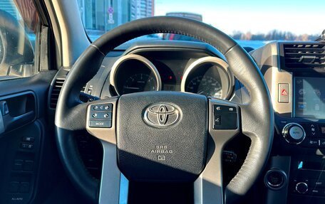 Toyota Land Cruiser Prado 150 рестайлинг 2, 2010 год, 2 380 000 рублей, 25 фотография