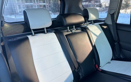 Toyota Land Cruiser Prado 150 рестайлинг 2, 2010 год, 2 380 000 рублей, 23 фотография