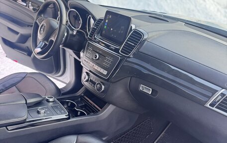 Mercedes-Benz GLS, 2019 год, 5 700 000 рублей, 14 фотография