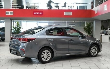 KIA Rio IV, 2018 год, 905 000 рублей, 2 фотография