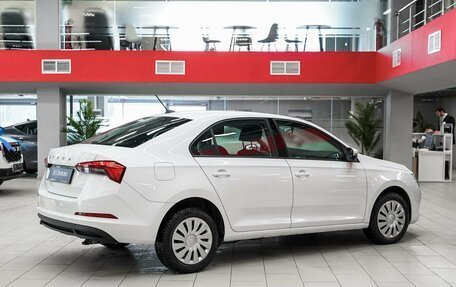 Skoda Rapid II, 2021 год, 1 350 000 рублей, 2 фотография