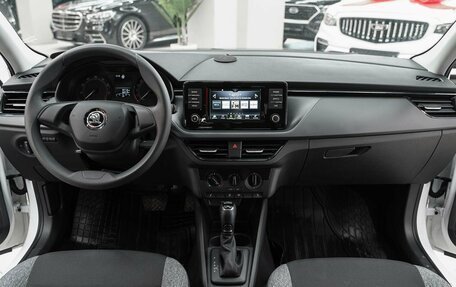 Skoda Rapid II, 2021 год, 1 350 000 рублей, 9 фотография