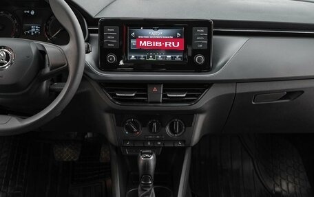 Skoda Rapid II, 2021 год, 1 350 000 рублей, 10 фотография