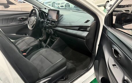 Toyota Vios III, 2022 год, 1 150 000 рублей, 9 фотография