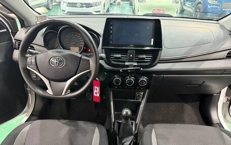Toyota Vios III, 2022 год, 1 150 000 рублей, 7 фотография