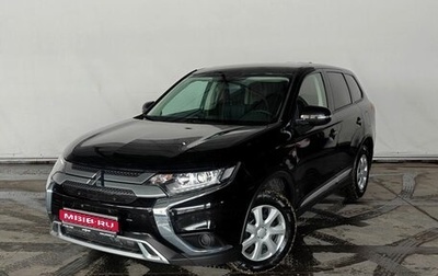 Mitsubishi Outlander III рестайлинг 3, 2021 год, 2 535 000 рублей, 1 фотография