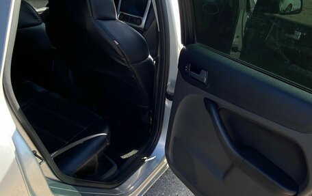 Ford Focus II рестайлинг, 2006 год, 685 000 рублей, 17 фотография