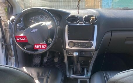 Ford Focus II рестайлинг, 2006 год, 685 000 рублей, 18 фотография