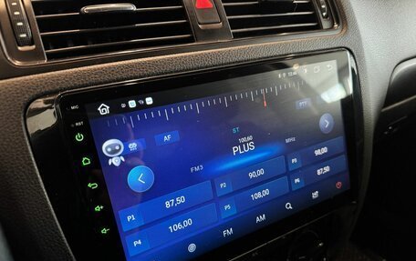 Volkswagen Jetta VI, 2014 год, 920 000 рублей, 20 фотография