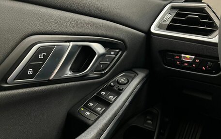 BMW 3 серия, 2020 год, 3 515 000 рублей, 26 фотография