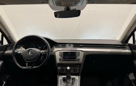 Volkswagen Passat B8 рестайлинг, 2016 год, 1 470 000 рублей, 11 фотография