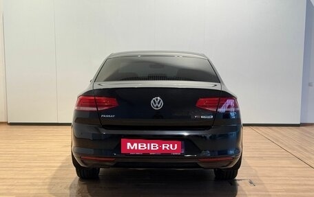 Volkswagen Passat B8 рестайлинг, 2016 год, 1 470 000 рублей, 5 фотография