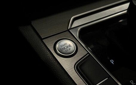 Volkswagen Passat B8 рестайлинг, 2016 год, 1 470 000 рублей, 20 фотография