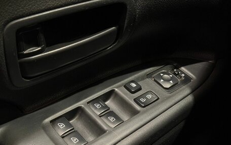 Mitsubishi Outlander III рестайлинг 3, 2019 год, 2 120 000 рублей, 16 фотография