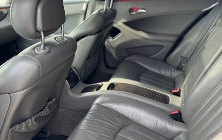 Mercedes-Benz CLS, 2004 год, 940 000 рублей, 7 фотография