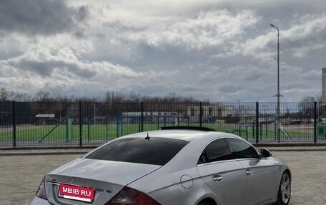 Mercedes-Benz CLS, 2004 год, 940 000 рублей, 4 фотография