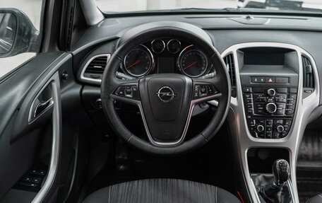 Opel Astra J, 2011 год, 695 000 рублей, 10 фотография