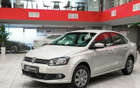 Volkswagen Polo VI (EU Market), 2010 год, 645 000 рублей, 5 фотография