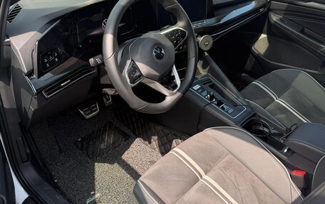 Volkswagen Golf VIII, 2021 год, 2 990 000 рублей, 3 фотография