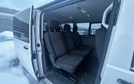 Volkswagen Caravelle T6 рестайлинг, 2021 год, 4 300 000 рублей, 5 фотография