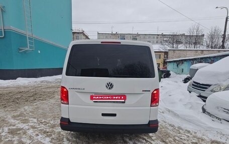 Volkswagen Caravelle T6 рестайлинг, 2021 год, 4 300 000 рублей, 2 фотография