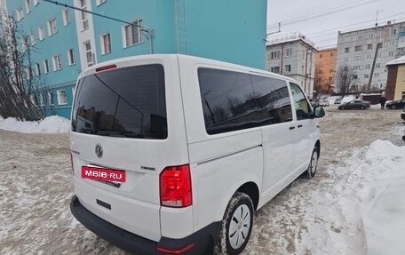 Volkswagen Caravelle T6 рестайлинг, 2021 год, 4 300 000 рублей, 3 фотография