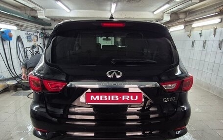 Infiniti QX60 I рестайлинг, 2017 год, 3 500 000 рублей, 13 фотография