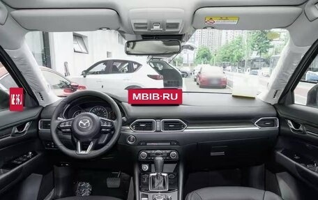 Mazda CX-5 II, 2025 год, 2 720 000 рублей, 7 фотография