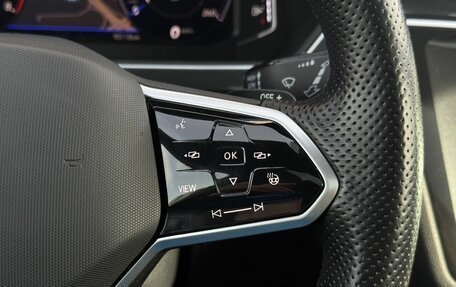 Volkswagen Tiguan II, 2021 год, 4 200 000 рублей, 28 фотография