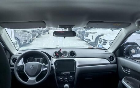 Suzuki Vitara II рестайлинг, 2019 год, 1 700 000 рублей, 6 фотография