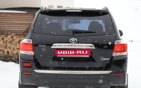 Toyota Highlander III, 2013 год, 2 200 000 рублей, 5 фотография